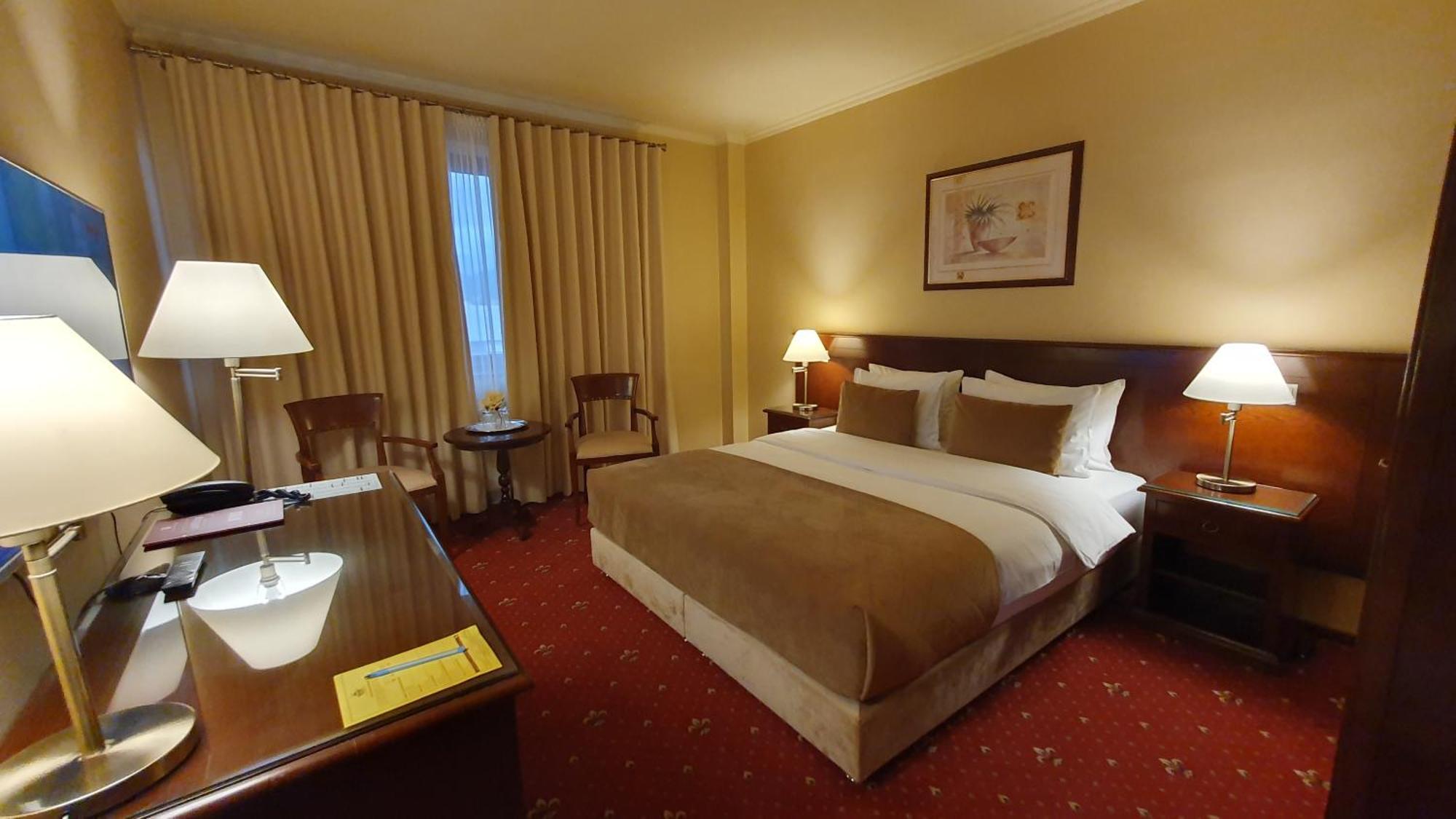 Hotel Garden Club ブラショフ エクステリア 写真