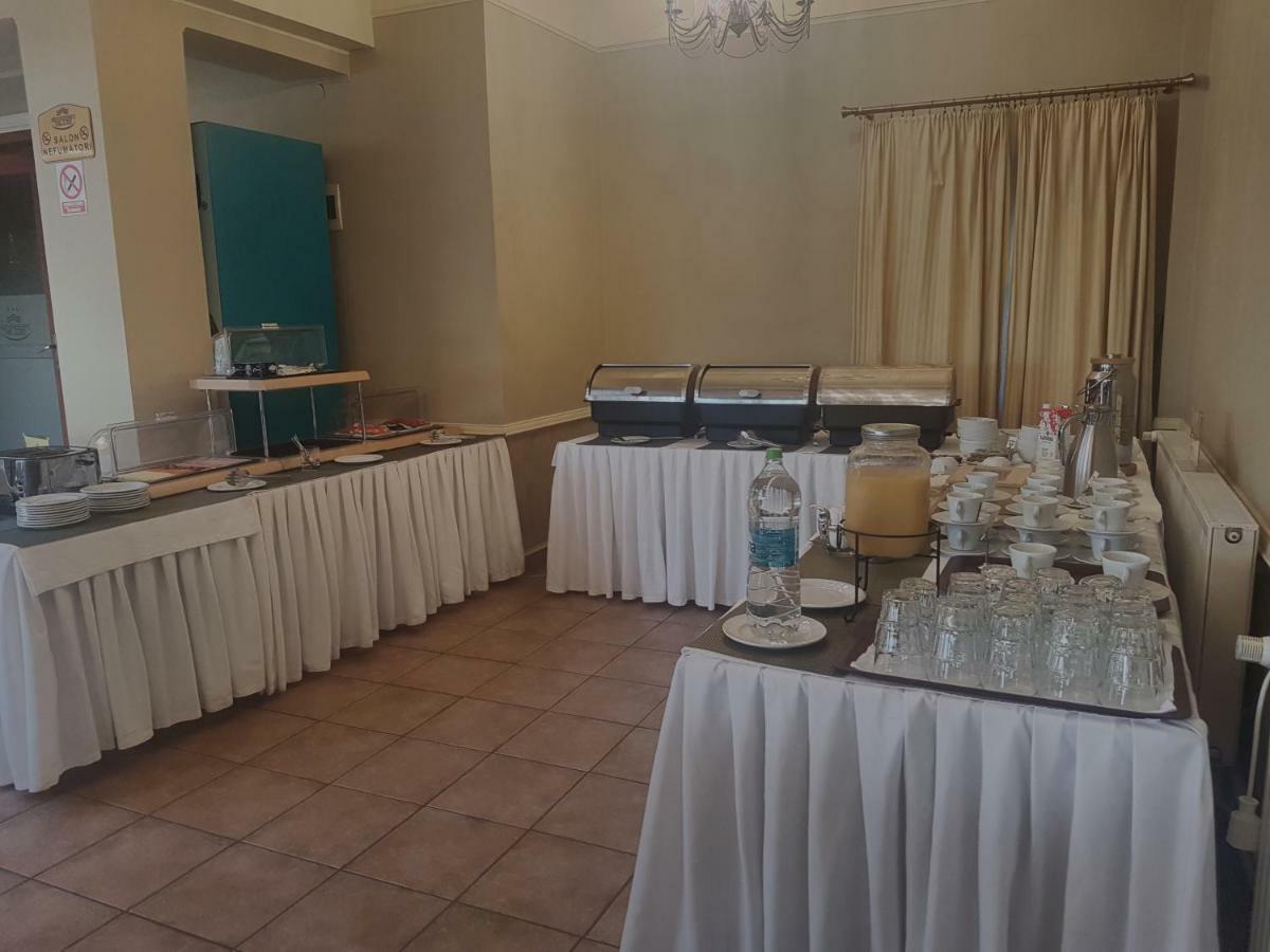 Hotel Garden Club ブラショフ エクステリア 写真